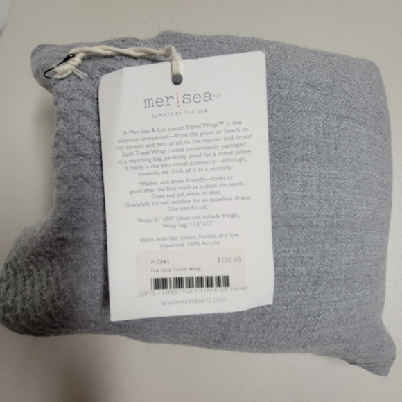 Mer-Sea NWT Fog Gray Travel Wrap With Matching Bag. - Picture 16 of 16